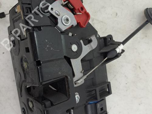 front-left-lock-vw-golf-v-1k1-2003-2004-2005-2006-2007-2008-2009-2010-37388970 main image