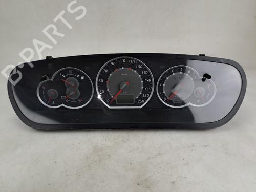 Used Instrument cluster Instrument cluster 37399420 37399420
