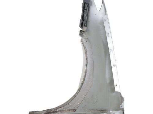 Used Right front fenders Right front fenders RENAULT LAGUNA III (BT0/1) 1.5 dCi (BT00, BT0A, BT0T, BT1J) (110 hp) 40284429 40284429