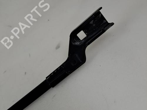 Used Front windshield wiper arm Front windshield wiper arm 37390643 37390643