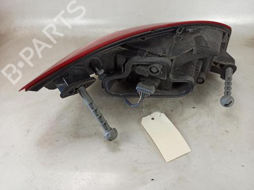 Used Right taillight Right taillight 37380108 37380108