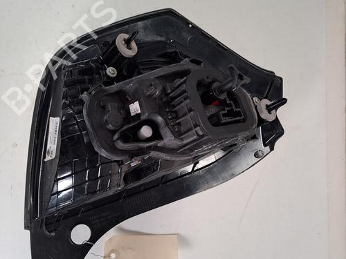Højre baglygte Højre baglygte RENAULT TWINGO III (BCM_, BCA_) 0.9 TCe 90 (BCM9, BCM2) (90 hp) 37399552 37399552