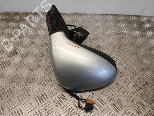 Used Right mirror Right mirror 37706266 37706266