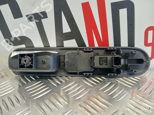 Right front window switch PEUGEOT 5008 (0U_, 0E_) 1.6 HDi | BP37373072I26 - Image 2
