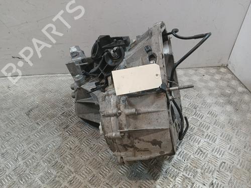 gearbox-renault-megane-iii-hatchback-bz01_-b3_-2008-37365370 main image