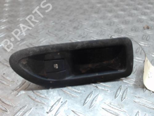 Venstre bagtil elrude kontakt Venstre bagtil elrude kontakt RENAULT LAGUNA II (BG0/1_) 1.9 dCi (BG08, BG0G) (120 hp) 37352092 37352092