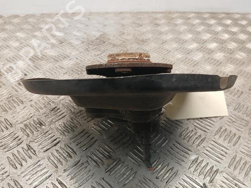 Used Left rear steering knuckle Left rear steering knuckle PEUGEOT 308 II (LB_, LP_, LW_, LH_, L3_) 1.5 BlueHDi 130 (131 hp) 39148221 39148221