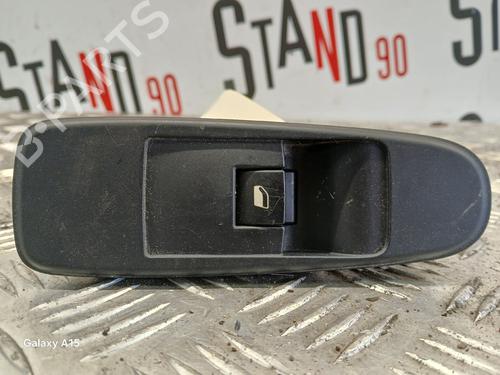 Used Right front window switch Right front window switch 37374400 37374400