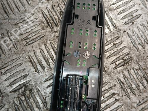 Left front window switch DS DS 3 (SA_) 1.2 THP 130 (SAHNYM) | BP37370514I27 - Image 4