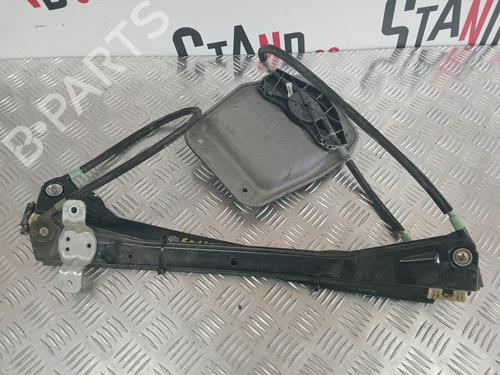 Elevalunas delantero derecho Elevalunas delantero derecho VW GOLF V (1K1) [2003-2010] 37367478 37367478