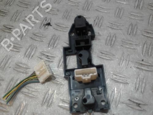 lamp-holder-citroen-c5-ii-rc_-2004-2005-2006-2007-2008-37353969 main image