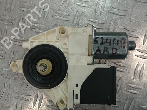 right-rear-window-motor-renault-megane-iii-hatchback-bz01_-b3_-2008-37366114 main image