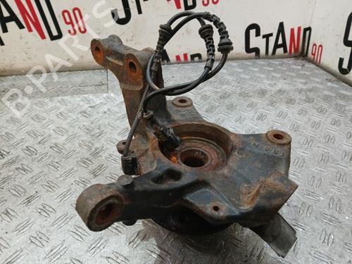 left-front-steering-knuckle-renault-megane-iii-coupe-dz01_-2008-2009-2010-2011-2012-2013-2014-2015-2016-37359952 main image