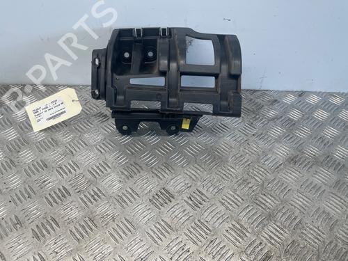 Used Rear bumper bracket Rear bumper bracket 37452062 37452062