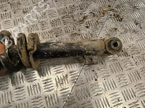 Used Right front shock absorber Right front shock absorber 37375138 37375138
