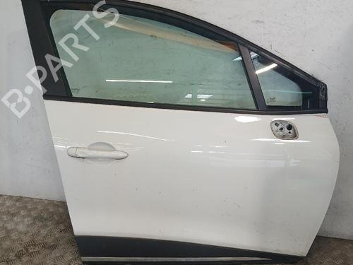 Used Right front door Right front door 38004578 38004578