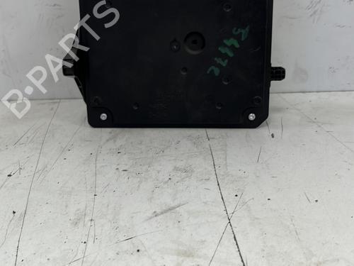 fuse-box-renault-megane-iii-hatchback-bz01_-b3_-2008-37372337 main image