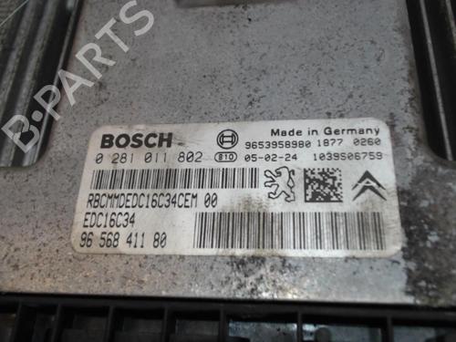 Used Engine control unit (ECU) Engine control unit (ECU) 37351704 37351704