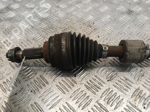 left-front-driveshaft-renault-clio-iv-bh_-2012-2013-2014-2015-2016-2017-2018-2019-2020-2021-37373365 main image