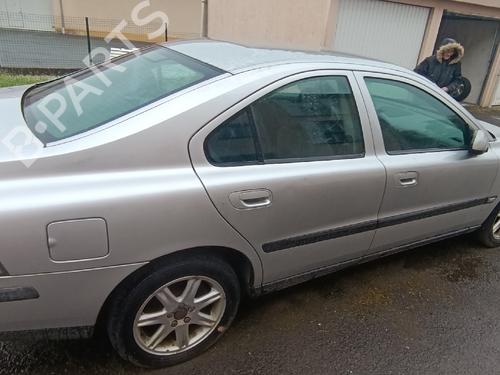 Used Parts VOLVO S60 I (384) 2.4 T 4998127