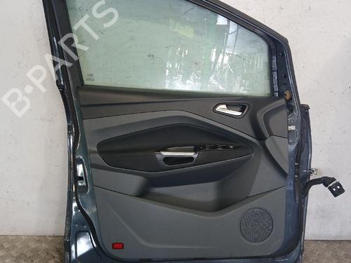 Used Left front door Left front door 38424096 38424096