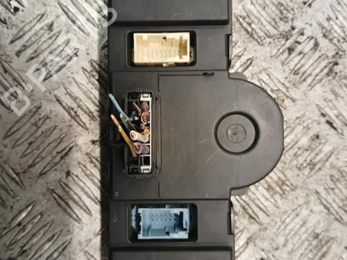 climate-control-renault-scenic-ii-jm01_-2003-2004-2005-2006-2007-2008-2009-2010-40507737 main image