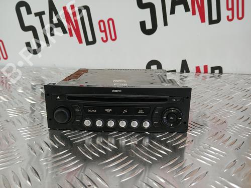 Used Radio Radio 37367184 37367184
