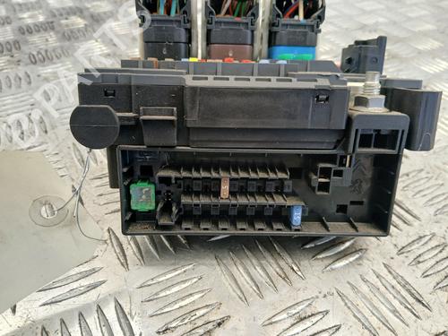 Fuse box DS DS 5 (KF_) | BP37375221E1 - Image 2