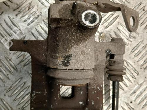 left-rear-brake-caliper-vw-passat-b5-variant-3b5-1997-1998-1999-2000-2001-39942004 main image