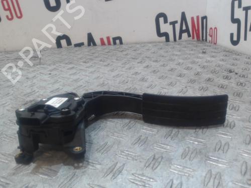 pedal-renault-clio-iv-bh_-2012-2013-2014-2015-2016-2017-2018-2019-2020-2021-37355318 main image