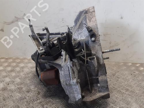 gearbox-renault-clio-iii-br01-cr01-2005-2006-2007-2008-2009-2010-2011-2012-2013-2014-37360386 main image