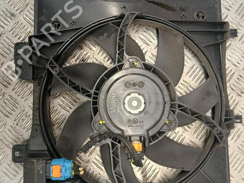 Used Radiator fan Radiator fan CITROËN C3 III (SX) 1.2 PureTech 82 (83 hp) 39137975 39137975