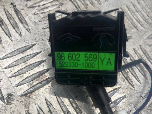 Used Steering column stalk Steering column stalk 37353990 37353990