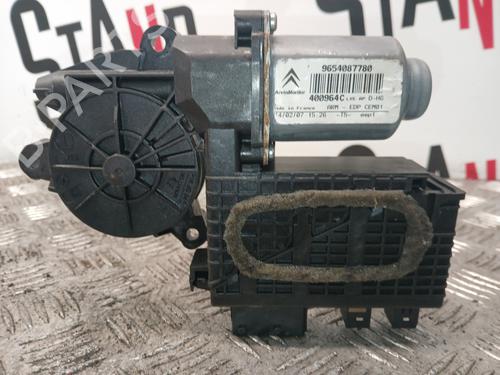 Used Right front window motor Right front window motor 37372586 37372586