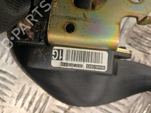 front-left-seatbelt-peugeot-1007-km_-2005-37482609 main image
