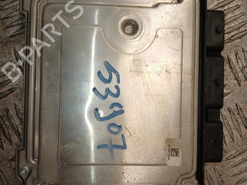 Used Engine control unit (ECU) Engine control unit (ECU) 37371391 37371391