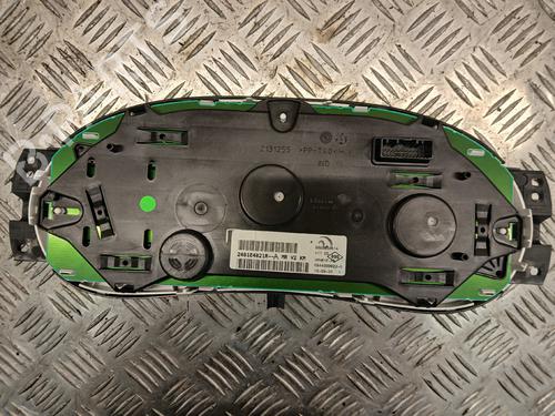 Instrument cluster DACIA SANDERO II 1.5 Blue dCi 95 (B8JL) | BP37372995C47 - Image 2