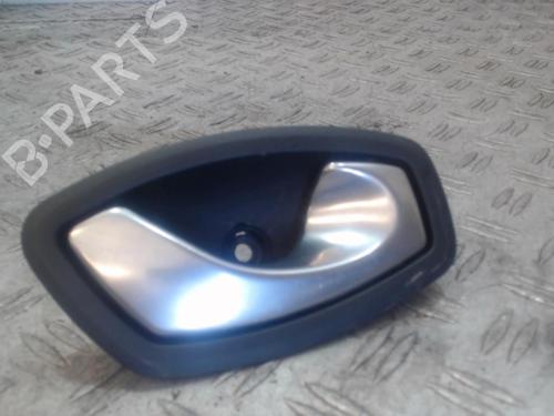 Høyre bak invendig håndtak Høyre bak invendig håndtak RENAULT MEGANE III Hatchback (BZ0/1_, B3_) 1.5 dCi (86 hp) 37355259 37355259