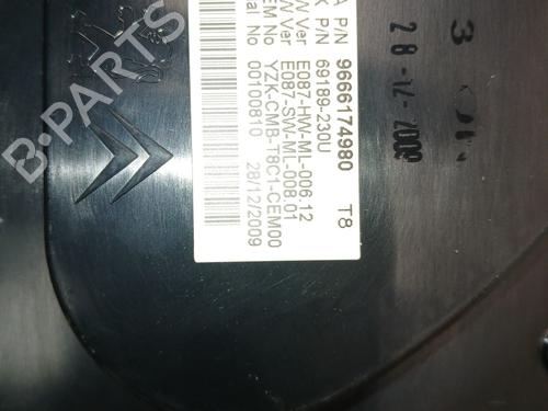 instrument-cluster-peugeot-3008-i-mpv-0u_-2009-2010-2011-2012-2013-2014-2015-2016-2017-37367231 main image