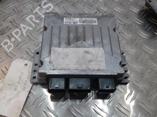 Used Engine control unit (ECU) Engine control unit (ECU) 37351716 37351716