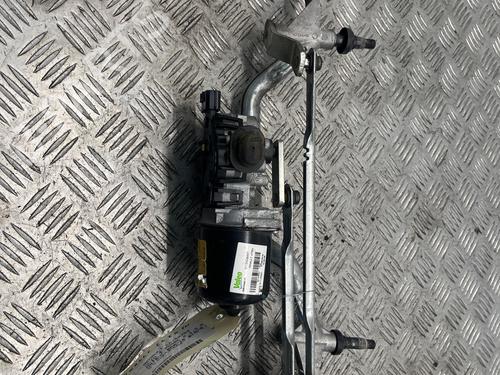 front-wiper-motor-renault-clio-iv-bh_-2012-2013-2014-2015-2016-2017-2018-2019-2020-2021-39992932 main image