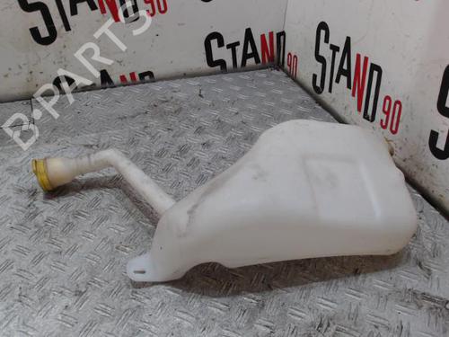 windscreen-washer-tank-renault-megane-iii-coupe-dz01_-2008-2009-2010-2011-2012-2013-2014-2015-2016-37359457 main image
