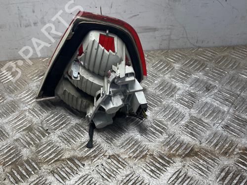 left-tailgate-light-bmw-3-e90-2004-2005-2006-2007-2008-2009-2010-2011-2012-37356175 main image