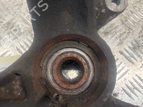 Used Left front steering knuckle Left front steering knuckle RENAULT SCÉNIC II (JM0/1_) 1.5 dCi (JM0F) (82 hp) 40602730 40602730