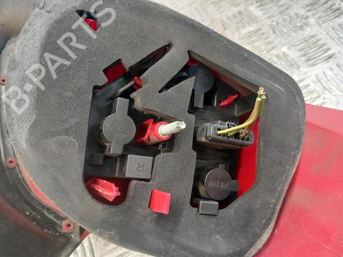 Used Right taillight Right taillight 37677070 37677070