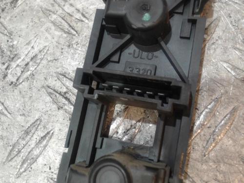 Lampeholder Lampeholder MERCEDES-BENZ A-CLASS (W168) [1997-2005] 37354428 37354428