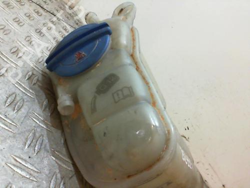expansion-tank-audi-a4-b8-avant-8k5-2007-2008-2009-2010-2011-2012-2013-2014-2015-2016-2017-37354659 main image