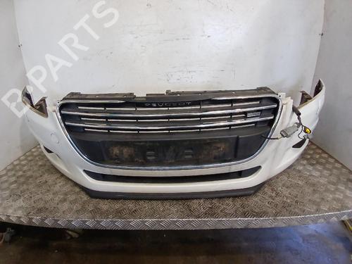 Used Front bumper Front bumper 37375632 37375632