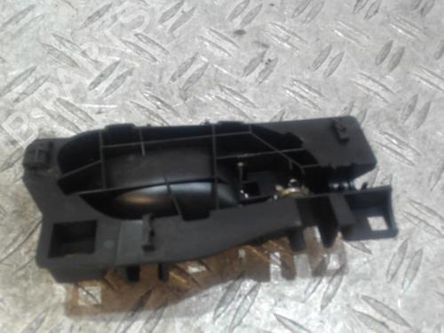 Used Front left interior door handle Front left interior door handle 37355701 37355701
