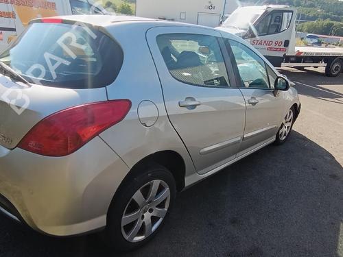 Brugte PEUGEOT 308 I (4A_, 4C_) 1.6 HDi 4911176